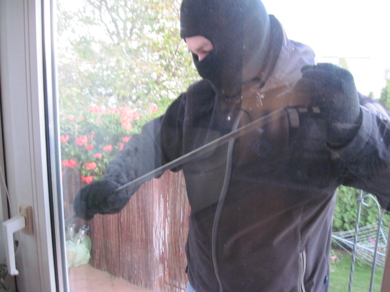 MALTECH Mechaniczne zabezpieczenia antywłamaniowe okien i drzwi.